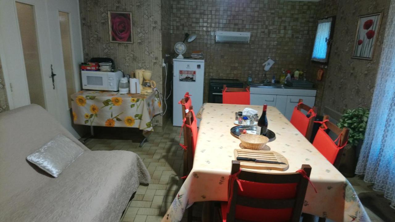 Appartement 48 M2 Avec Jardin Au Rdc Dans Villa A 5 Min A Pied Des Thermes De Vernet-Les-Bains, Location De Samedi A Samedi Экстерьер фото